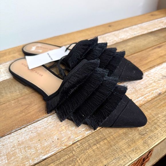 Who What Wear Black Fringe Women's Shoes - Picture 2 of 10
